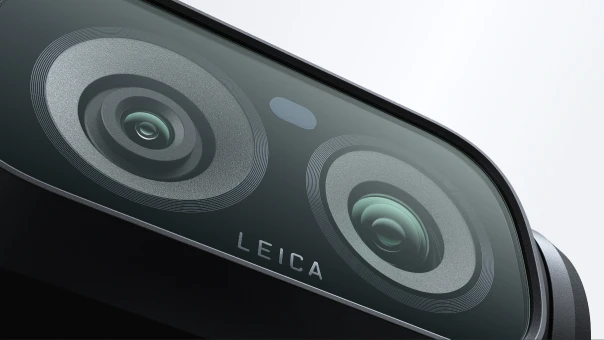 1 8K Sensörlü Leica Summicron Lens