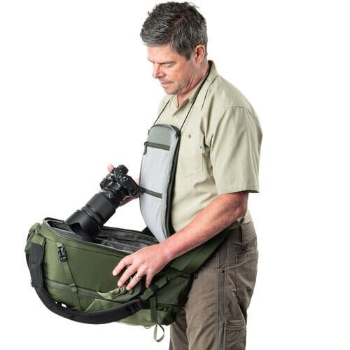 Think Tank BackLight® 26L Sırt Çantası (Montane Green)