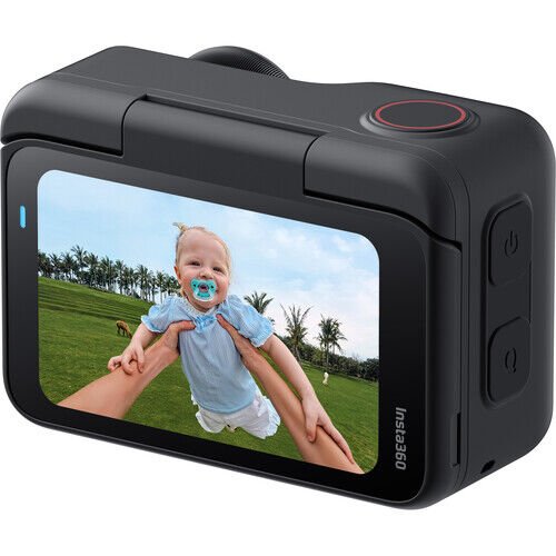 Insta360 GO Ultra Standard Bundle (Midnight Black)