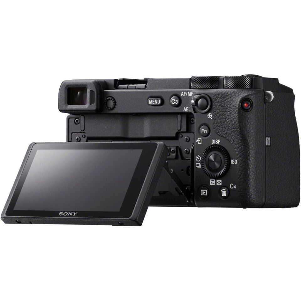 Sony A6600 18-135mm Lensli Aynasız Fotoğraf Makinesi