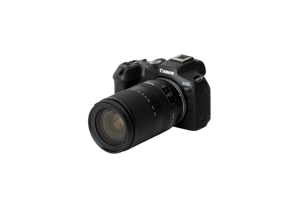 TAMRON B061R 18-300 MM (CANON RF) F/3.5-6.3  DI III