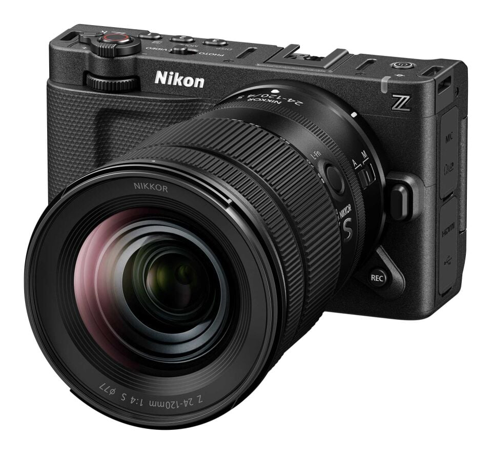 Nikon ZR 6K Sinema Kamerası + Z 24-120mm F/4 Lens Kit