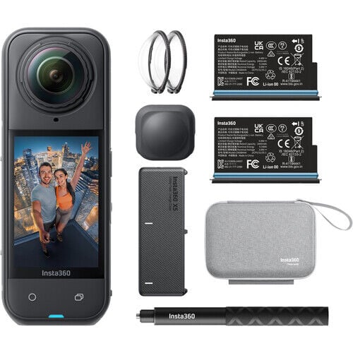 Insta360 X5 360 Essentials Bundle Set