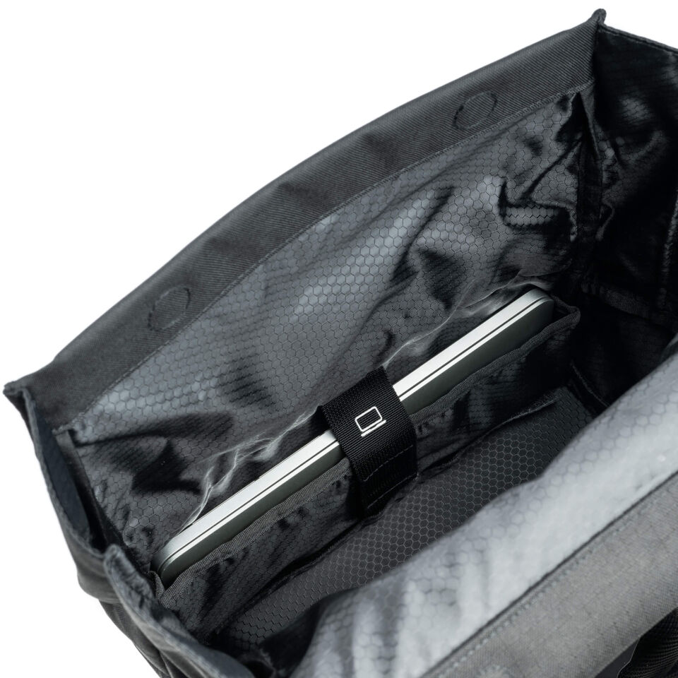 Think Tank FocusPoint 22L Sırt Çantası (Asphalt Black)