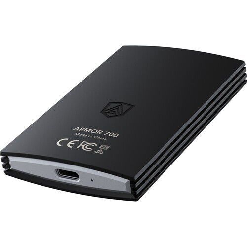 Lexar 1TB ARMOR 700 USB 3.2 Gen 2x2 Taşınabilir SSD (Siyah)