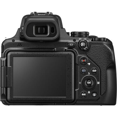 Nikon Coolpix P1100 Dijital Fotoğraf Makinesi