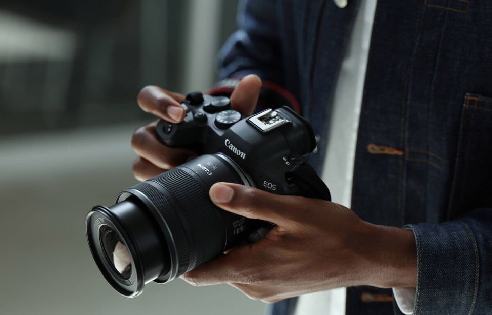 Canon RF 16-28mm f/2.8 IS STM Lens