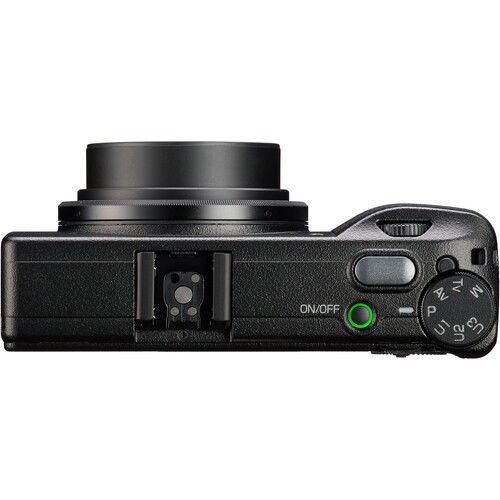 Ricoh GR III HDF Dijital Fotoğraf Makinesi