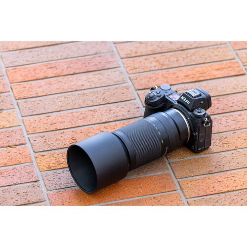 Tamron 70-300mm f/4.5-6.3 Di III RXD Lens (Nikon Z)