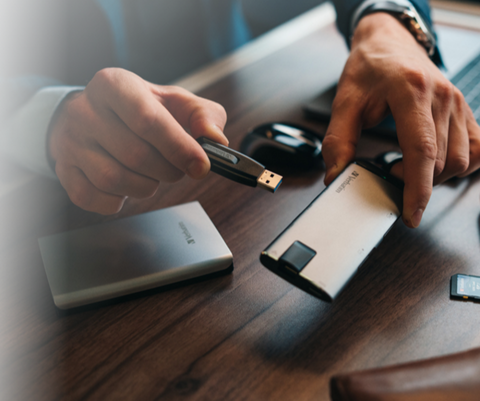 VERBATIM 49174 - 64GB STORE 'N' GO V3 USB 3.2 GEN 1 DRIVE