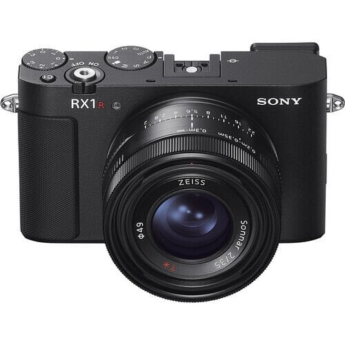 Sony RX1R III Kompakt Full Frame Fotoğraf Makinesi (Ön Sipariş)
