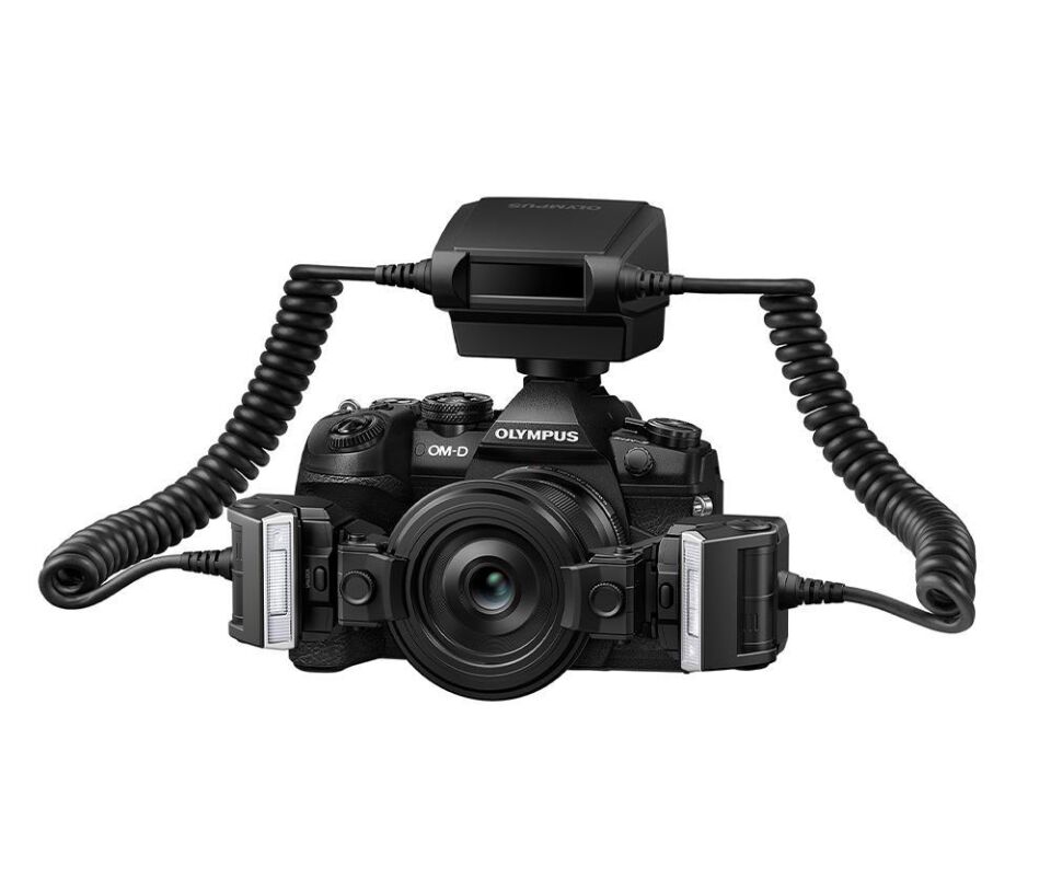 Olympus Lens 30mm 3.5 M.Zuiko Black V312040Bw000