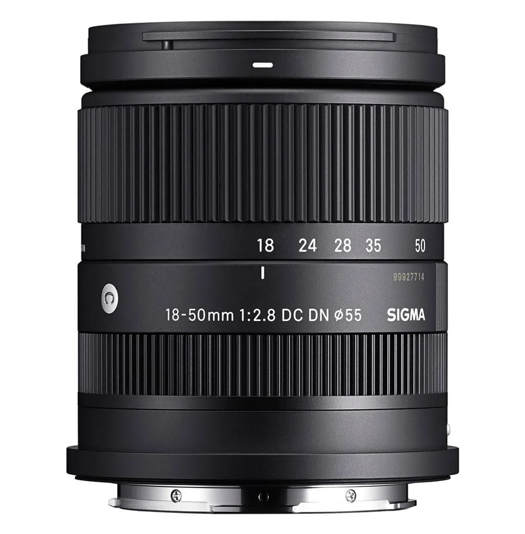 Sigma 18-50mm f/2.8 DC DN Contemporary Lens (Canon RF)
