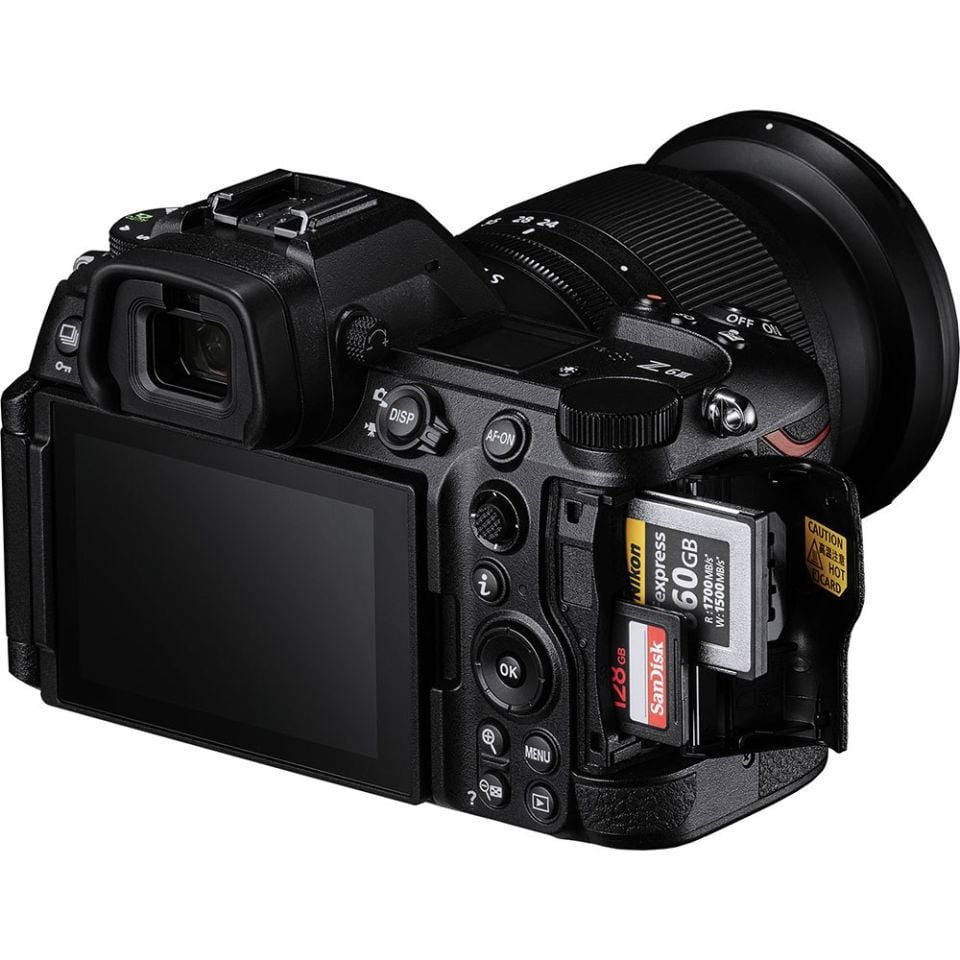 Nikon Z6 III Aynasız Fotoğraf Makinesi + 24-120mm f/4 Lens Kit