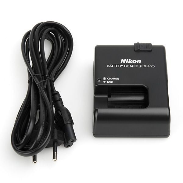 Nikon MH-25a Şarj Aleti
