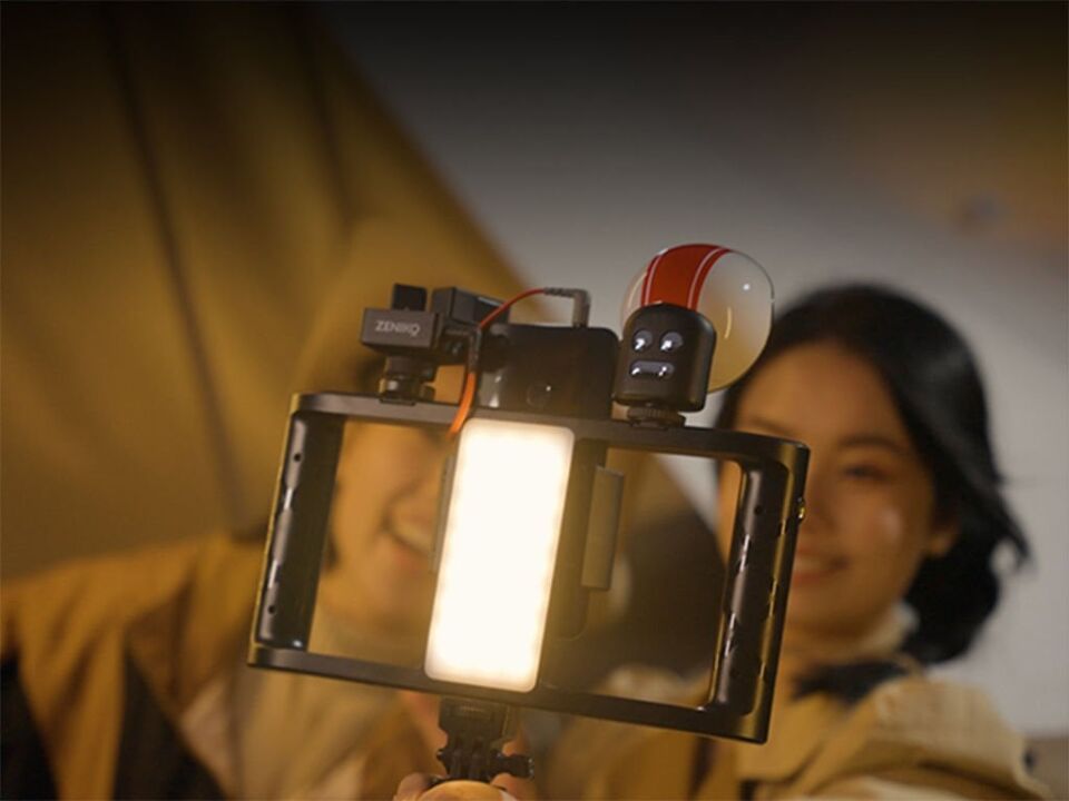 Zeniko MR11 LED'li Vlog Telefon Kiti