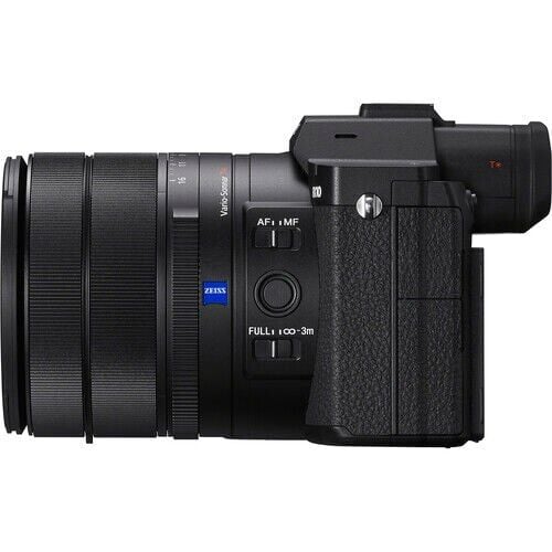 Sony RX10 V Kompakt Fotoğraf Makinesi