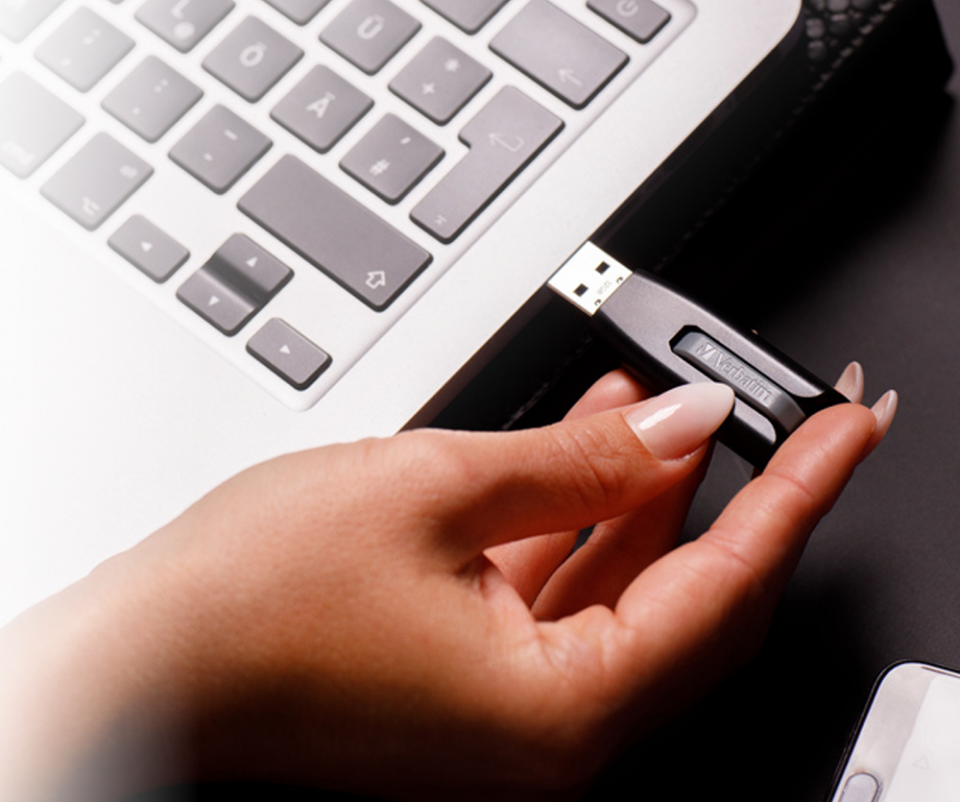 Verbatim 32 GB Store&Go Usb-A 3.2 Flash Bellek Siyah Renk (ARTIKEL NO: 1223564)