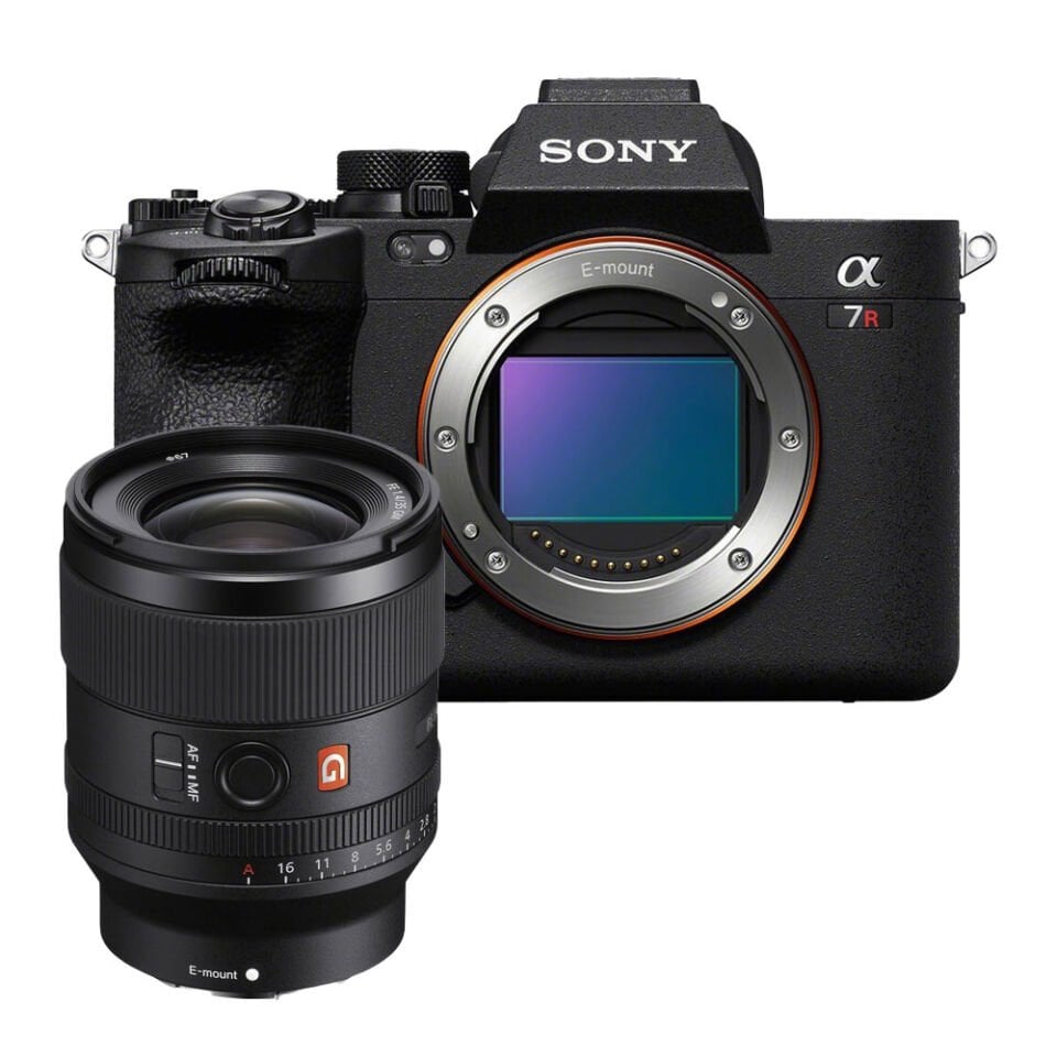 Sony a7R V 35mm f/1.4 GM Full Frame Lens Kit