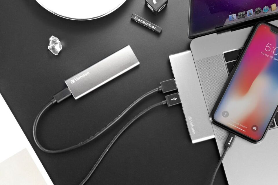 Verbatim 240GB Taşınabilir SSD Usb 3.2 - 400MB/S-500MB/S Gri Kablo Dahil-(47442)