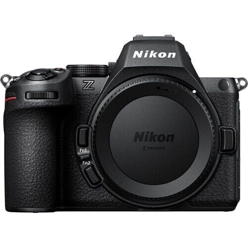 Nikon Z5 II 24-200mm f/4-6.3 VR Lensli Fotoğraf Makinesi