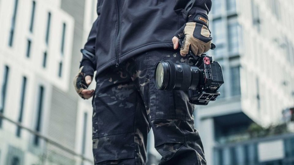 Tilta TA-T30-FCC-B Sony A7 III / A7R III / A7 IV / A7R IV / A7R V / A7S III / A1 / A9  IV için Kamera Kafesi