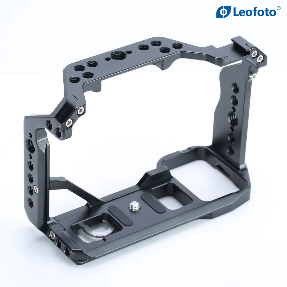LEOFOTO A7M4 BLACK CAMERA CAGE
