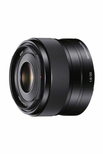 Sony SEL 35mm f/1.8 OSS Lens