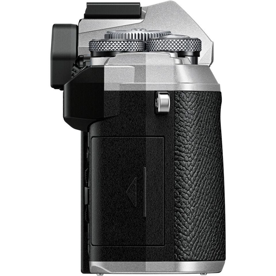 OLYMPUS OM SYSTEM OM-5 SILVER 12-45  PRO KIT V210022SE000