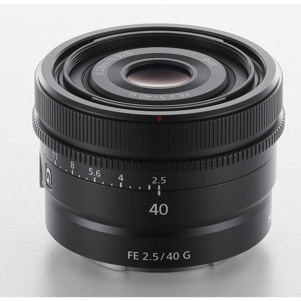 Sony FE 40mm f/2.5 G Lens (Sony Eurasia Garantili)