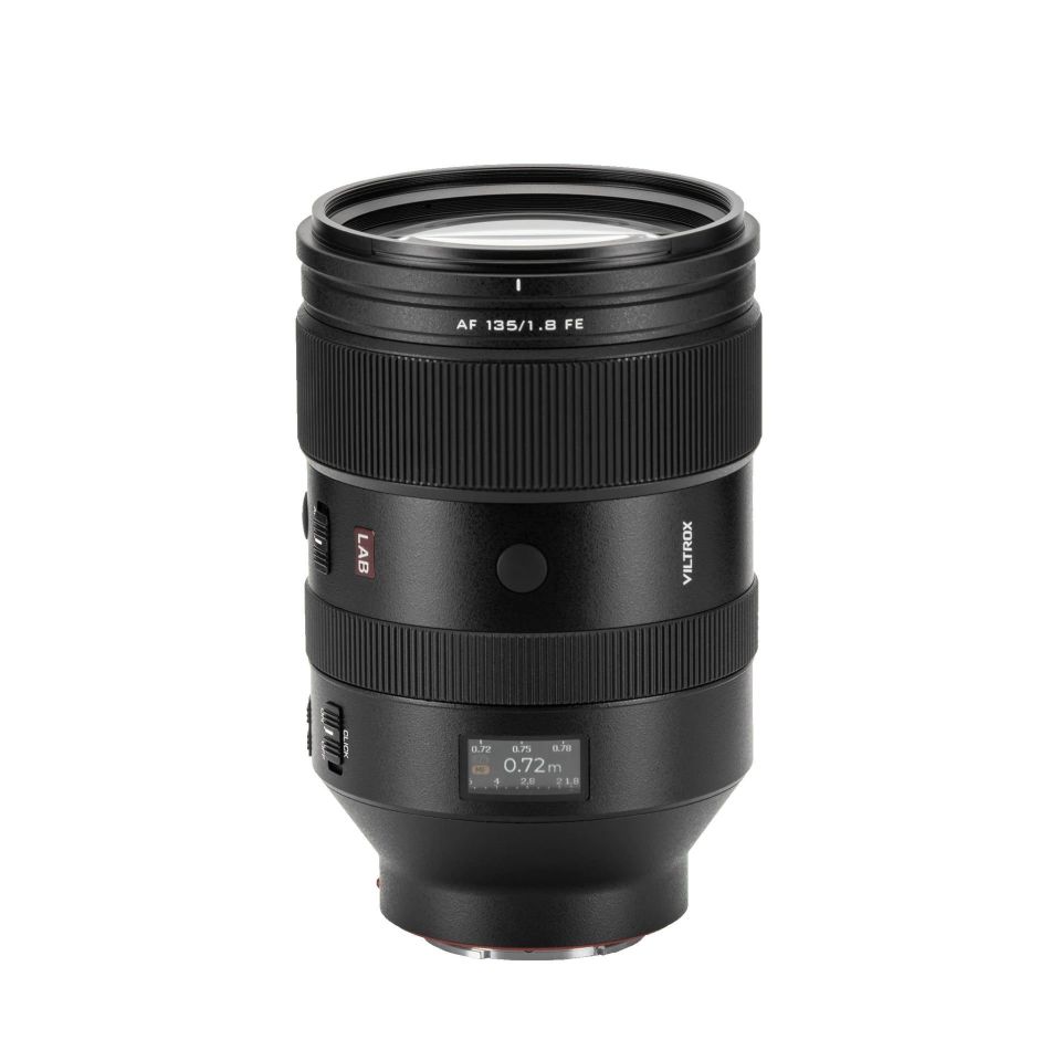 VILTROX AF 135MM F1.8  FE LENS LAB SONY