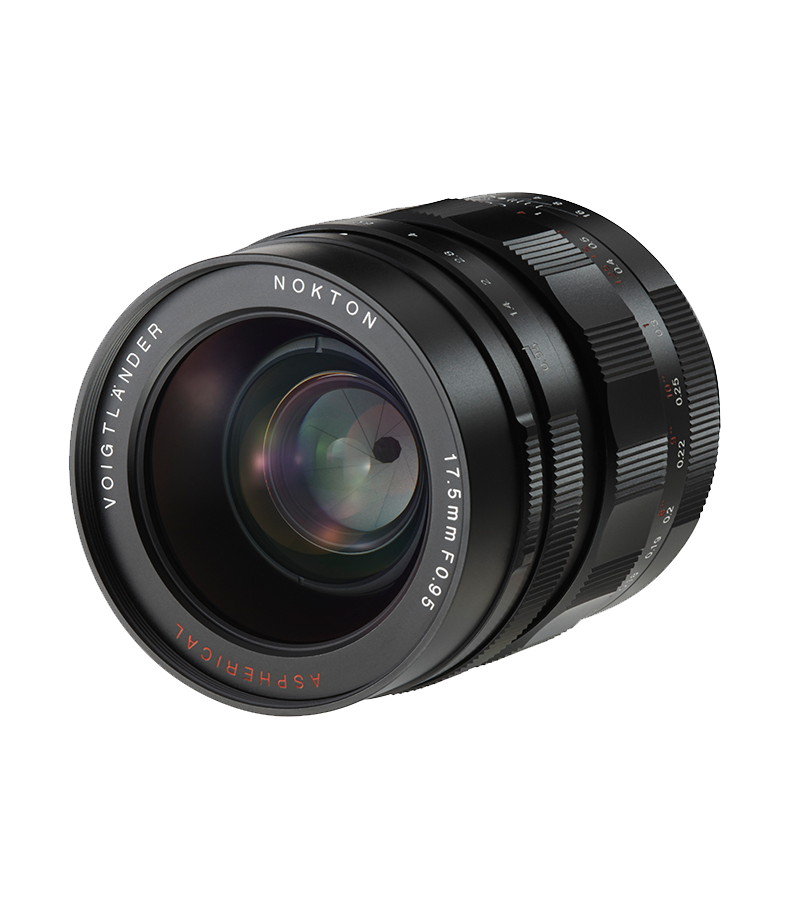 Voigtländer lens F0.95/17.5mm NOKTON