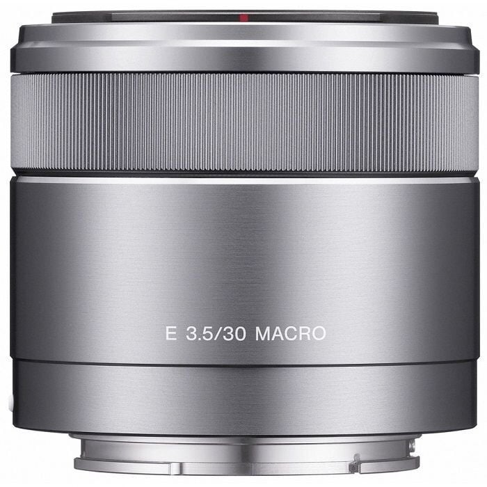 Sony A6400 + 16-50mm Lens Kit + Sel 30mm F3.5 Macro Lens