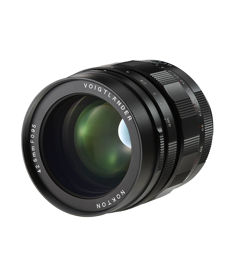 Voigtländer lens F0.95/42.5mm NOKTON