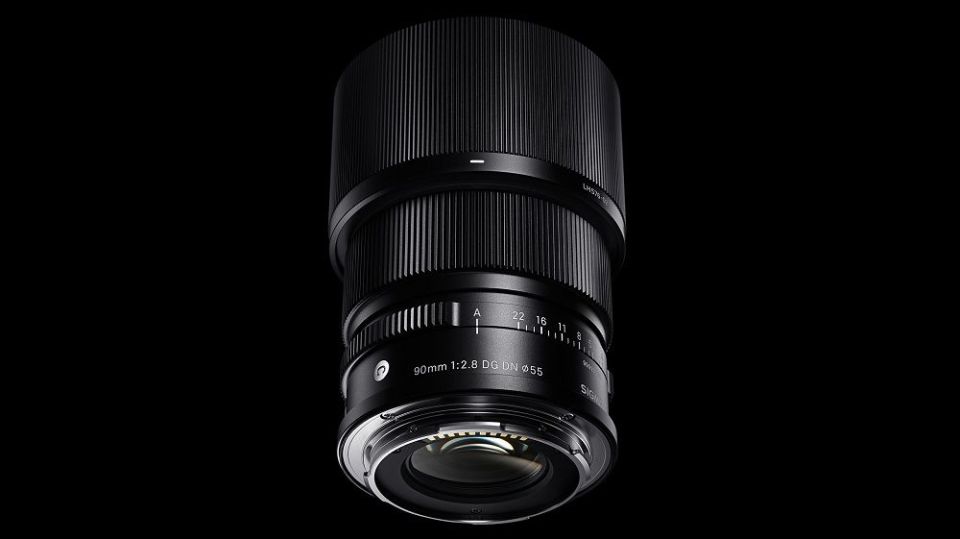 Sigma 90mm f/2.8 DG DN Lens (Sony Bayonet)