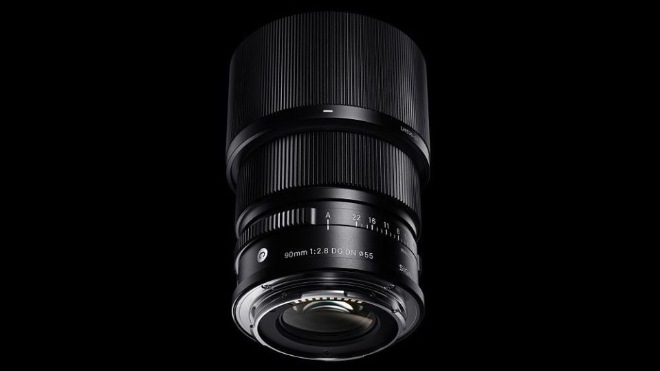 Sigma 90mm f/2.8 DG DN Lens (Sony Bayonet)