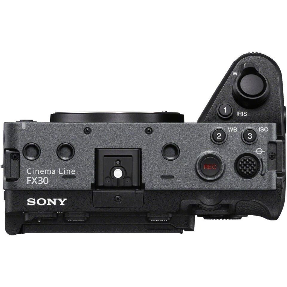 Sony FX30 Body + Sony SEL 18-105mm F4 G OSS Lens