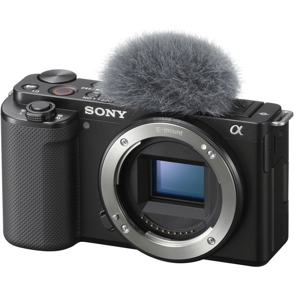 Sony ZV-E10 Body + Sony SEL 18-105mm F4 G OSS Lens