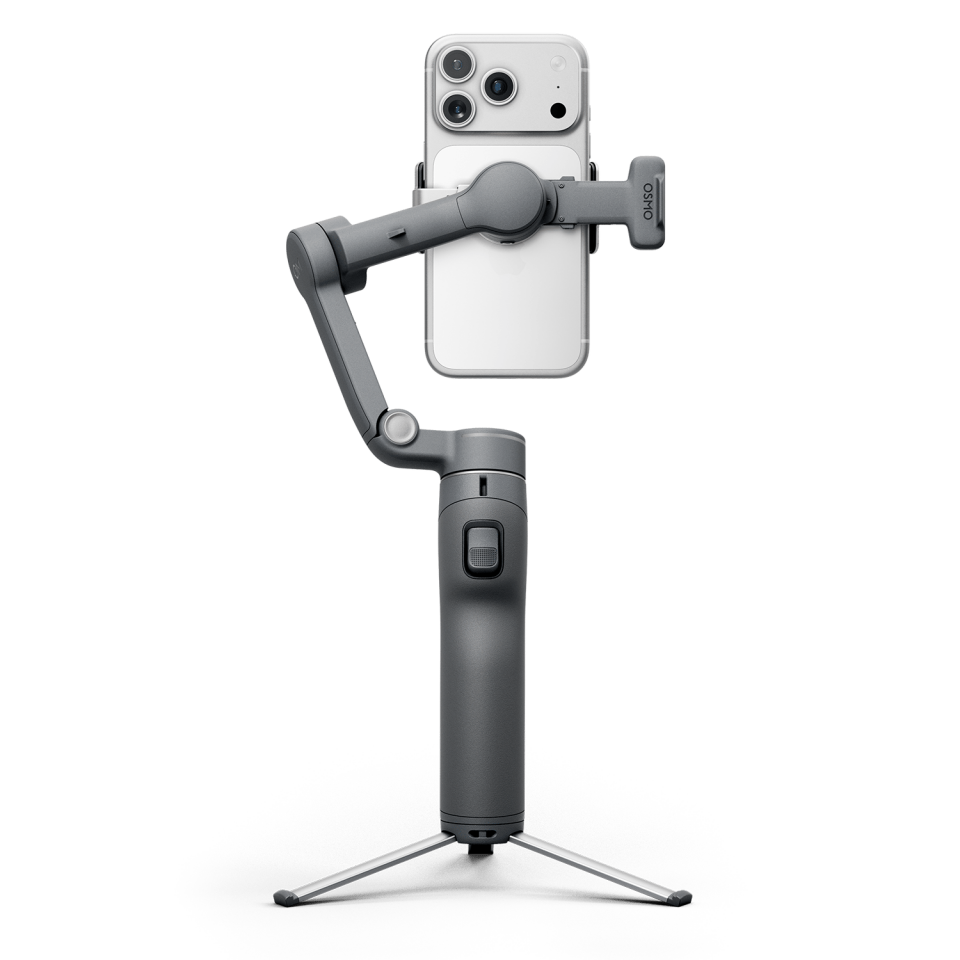 DJI Osmo Mobile 8P Advanced Tracking Combo